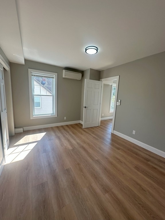 Building Photo - 288 Main St