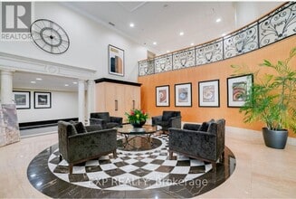 Building Photo - 10 Delisle Ave