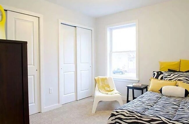 Foto del edificio - 2991 Livingston St