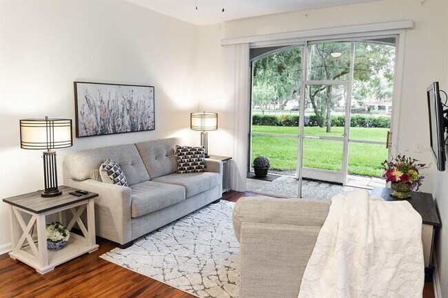 Foto del edificio - 581 Brantley Terrace Way