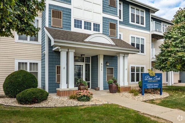 Building Photo - Door Creek Apartments