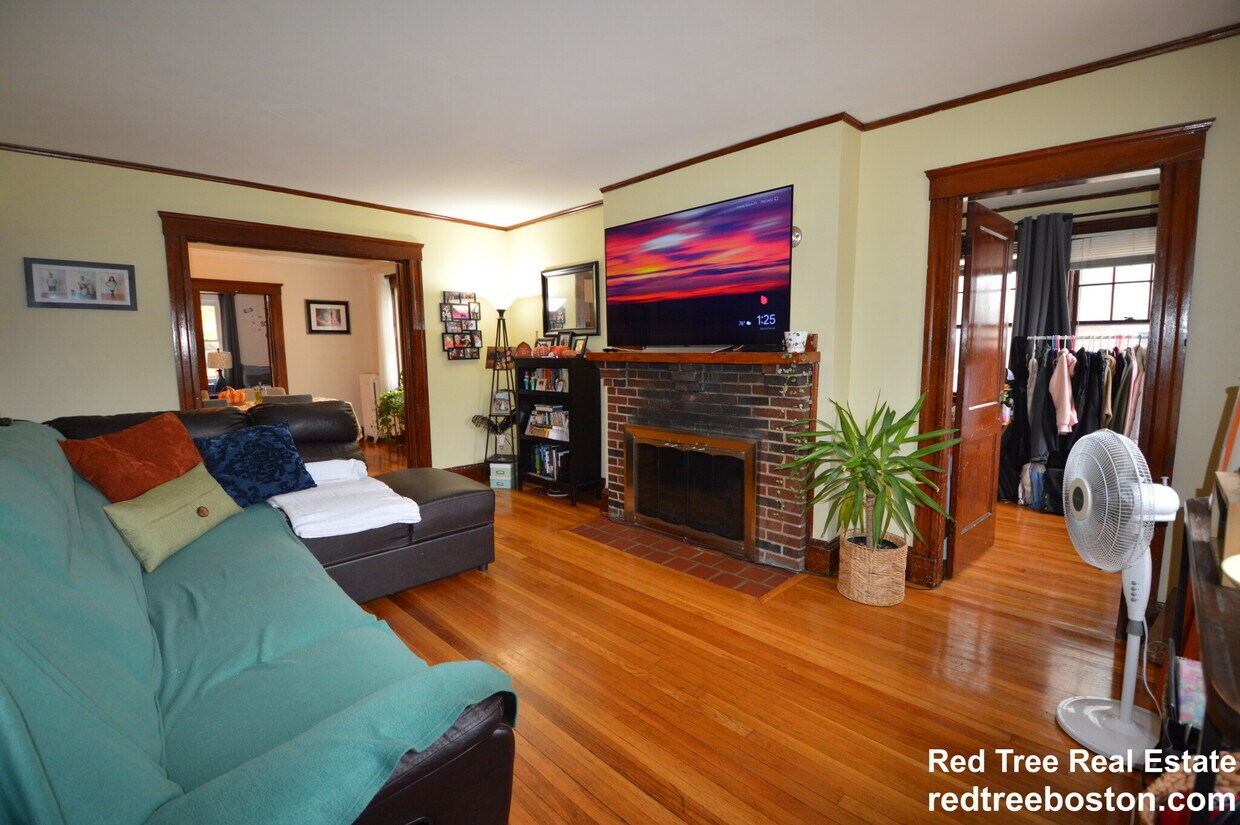 49 Rogers Park Ave Unit 1, Boston, MA 02135 Apartments in Boston, MA