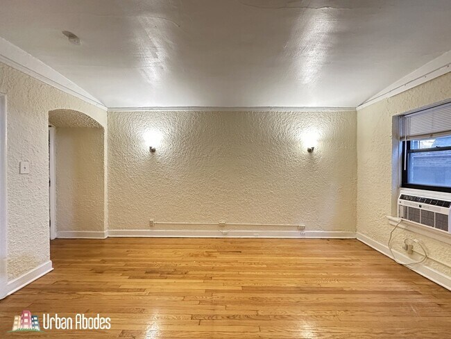 Foto del edificio - 532 W Arlington Pl