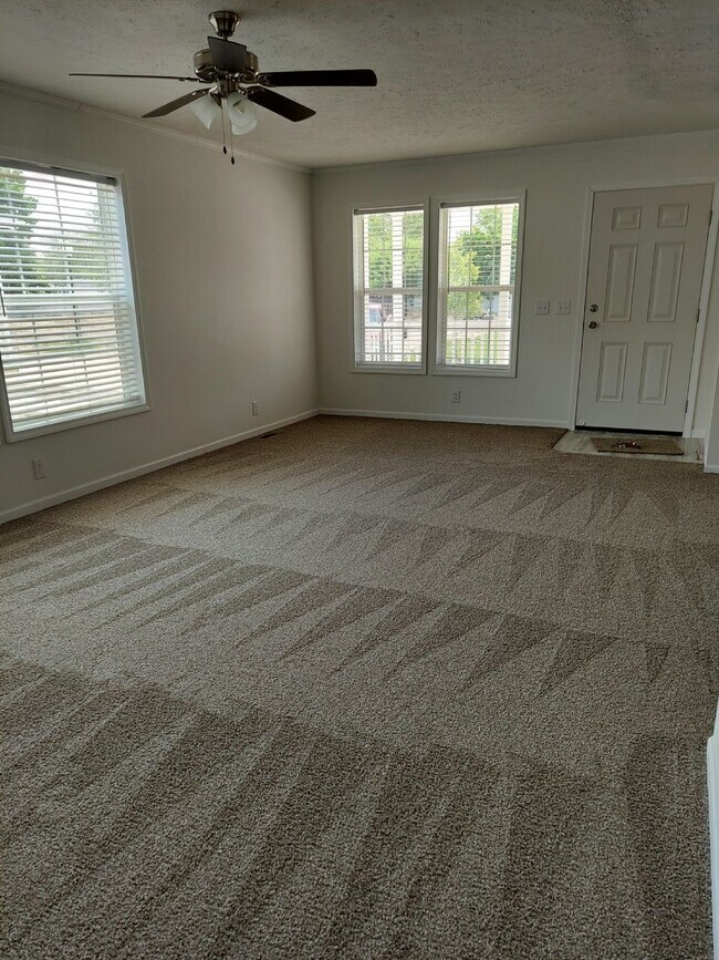 Foto del edificio - 52522 Willow Wood Ct