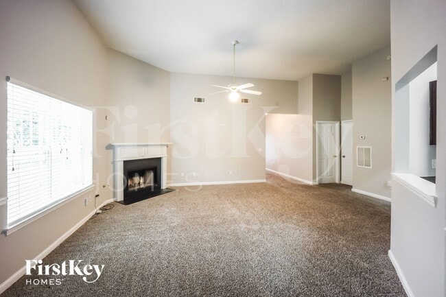 Foto del edificio - 6255 Lamp Post Pl