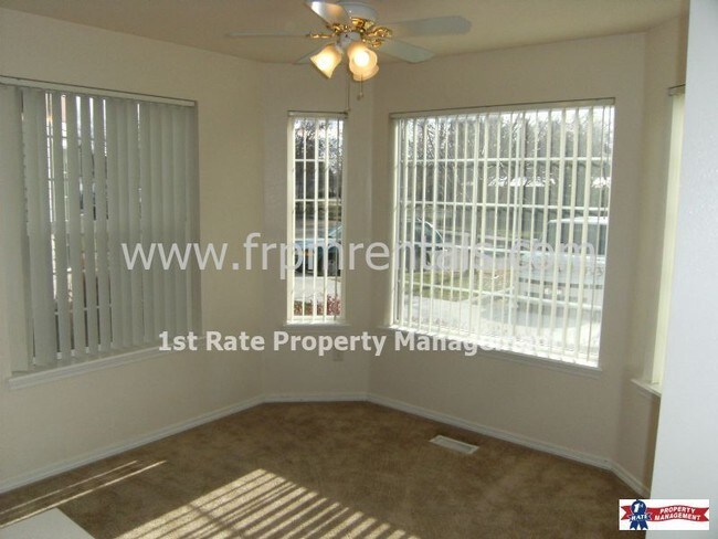 Foto del edificio - 7552 W Tottenham Ln
