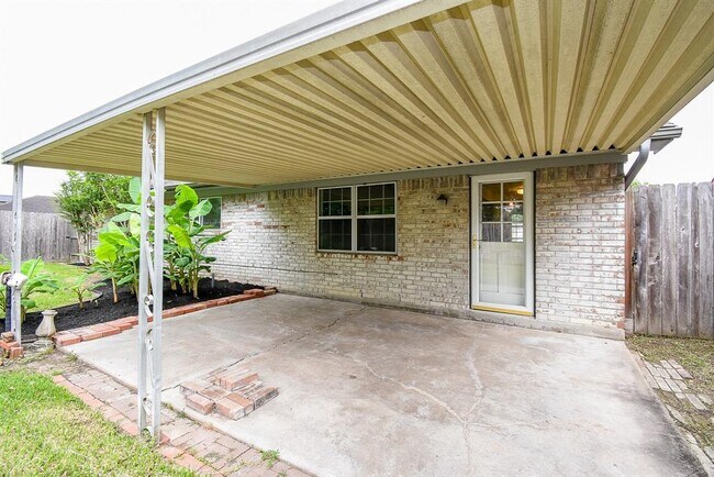 Foto del edificio - 6639 Rowell Ct