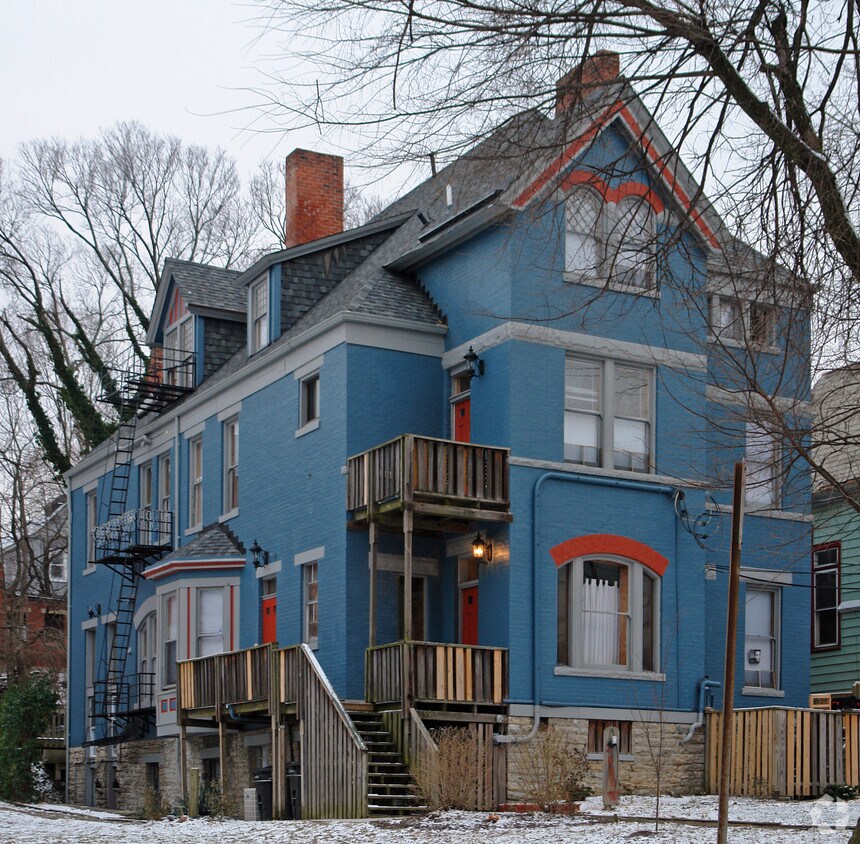 Primary Photo - 2626 Euclid Ave