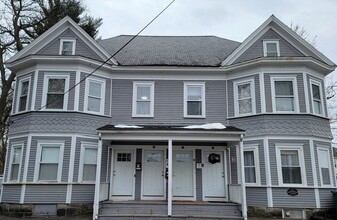 Building Photo - 15 Hampton Ave