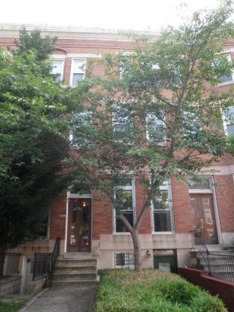 exterior - 2921 St Paul St
