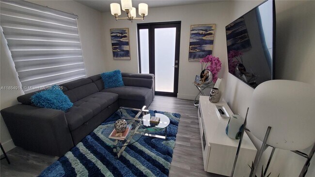 Foto del edificio - 3021 SW 27th Ln