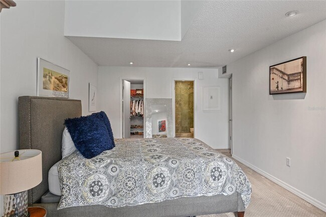 Foto del edificio - 250 Carolina Ave