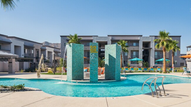 Piscina - Sol38 by Liv