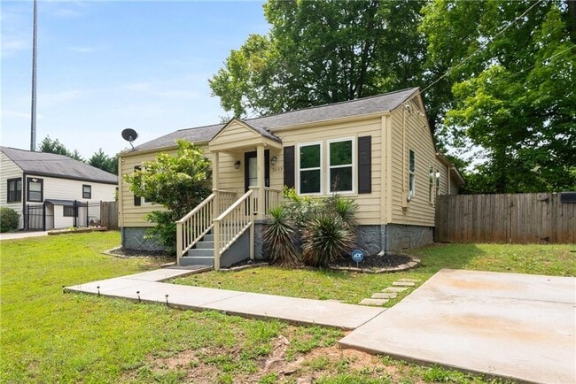 Building Photo - 2633 Joyce Ave