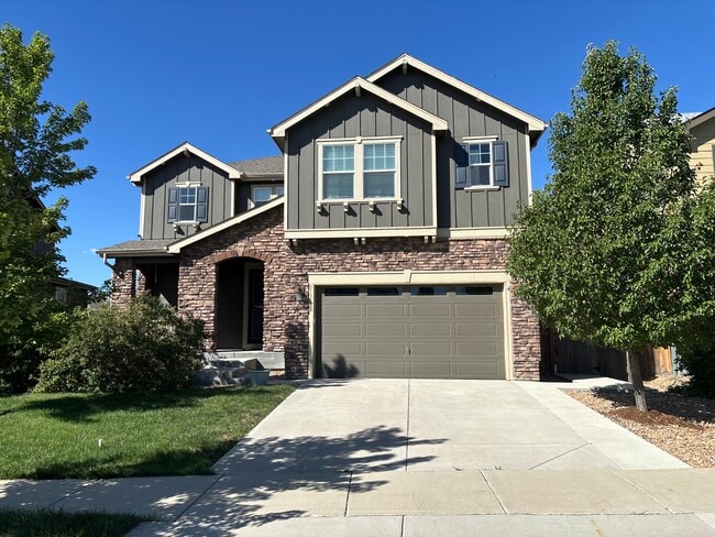 Building Photo - 3135 Hawthorne Ln