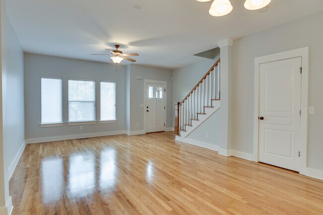 Foto del edificio - 545 Swiss Ave