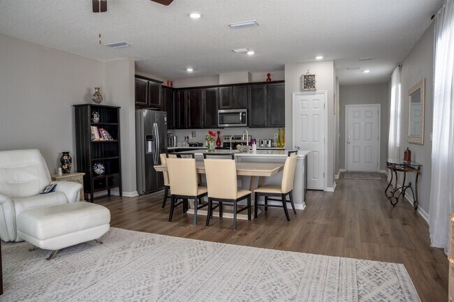 Building Photo - 75 Great Star Ct