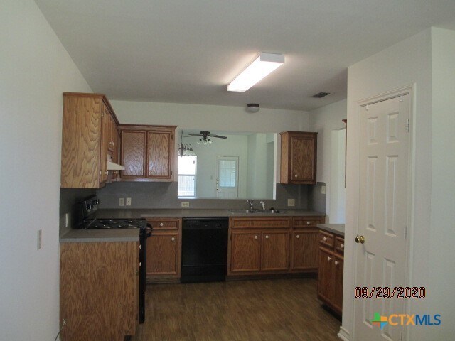 Building Photo - 114 Jocelyn Cir
