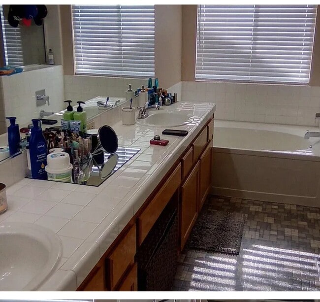 Building Photo - 8300 Monico Valley Ct