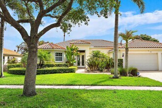 Building Photo - 9907 SE Osprey Pointe Dr