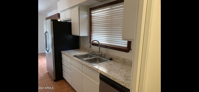 Foto del edificio - 8995 W Pineveta Dr