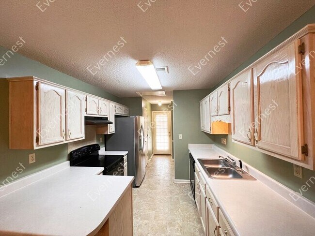 Foto del edificio - 1844 Eagle Shore Dr