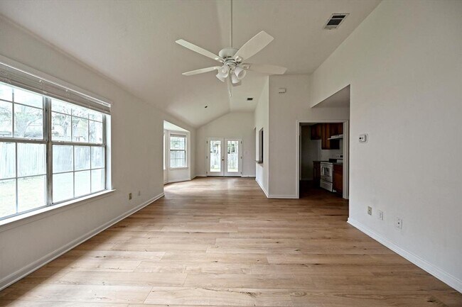 Foto del edificio - 108 N Mockingbird Cir