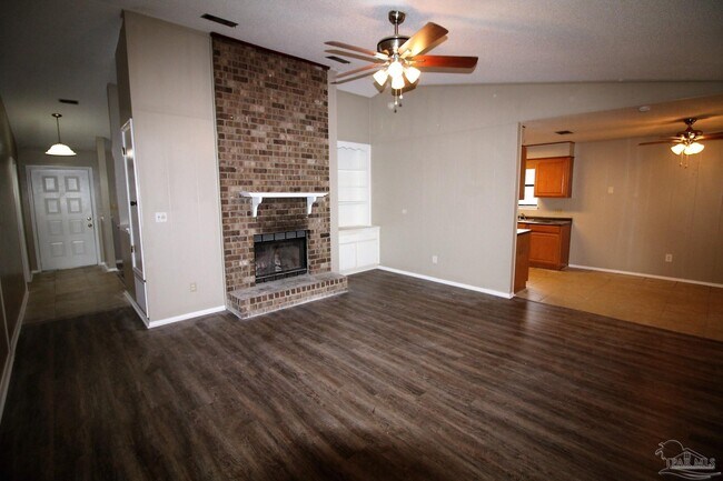 Foto del edificio - 4516 Southpointe Ln