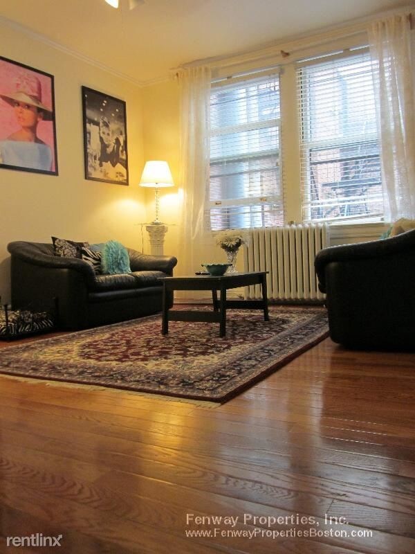 Foto principal - 21 Beacon St