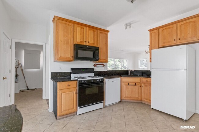 Foto del edificio - Charming 3BR House in Roswell