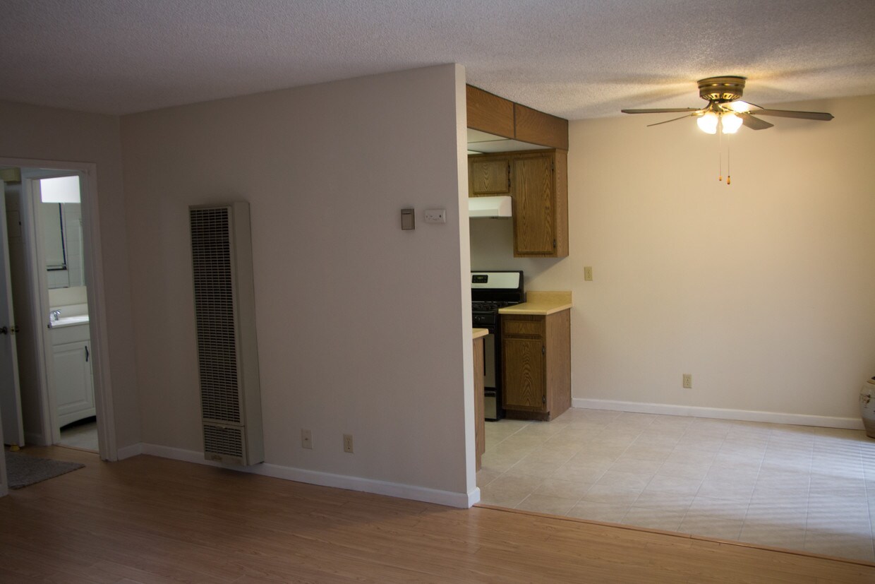 715 S ster Ave, Anaheim, CA 92804 Condo for Rent in Anaheim, CA
