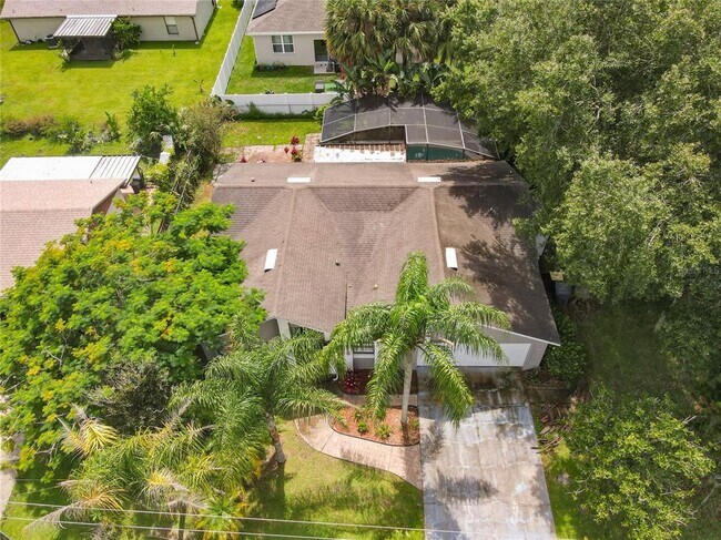 Building Photo - 714 Caribou Dr