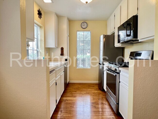 Foto del edificio - 13059 Wimberly Square