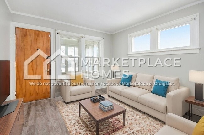 Building Photo - 15751 Fairfield St