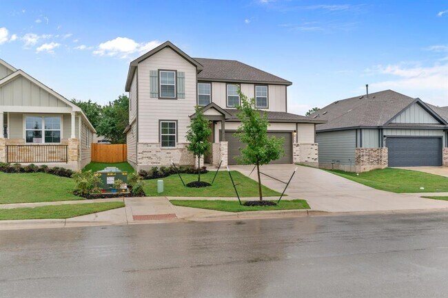 Building Photo - 415 Brooks Ranch Dr