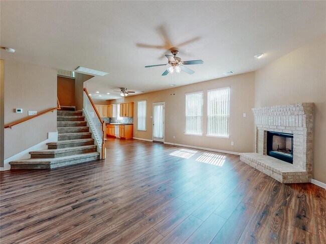 Foto del edificio - 1600 Silver Spur Cove