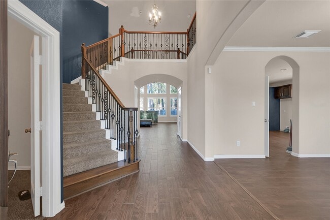 Building Photo - 16804 Falcon Sound Dr