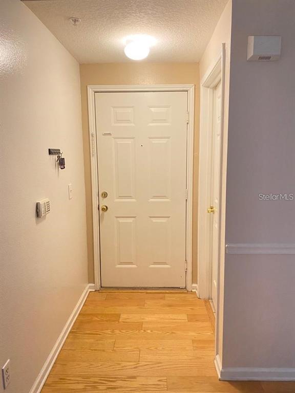 Building Photo - 14341 Fredricksburg Dr