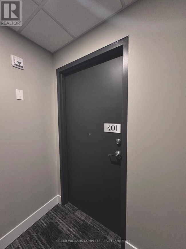 Photo du bâtiment - 169 James St S