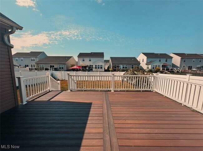 Building Photo - 37571 Tail Feather Dr