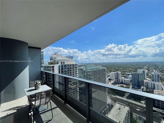 Foto del edificio - 1000 Brickell Plaza