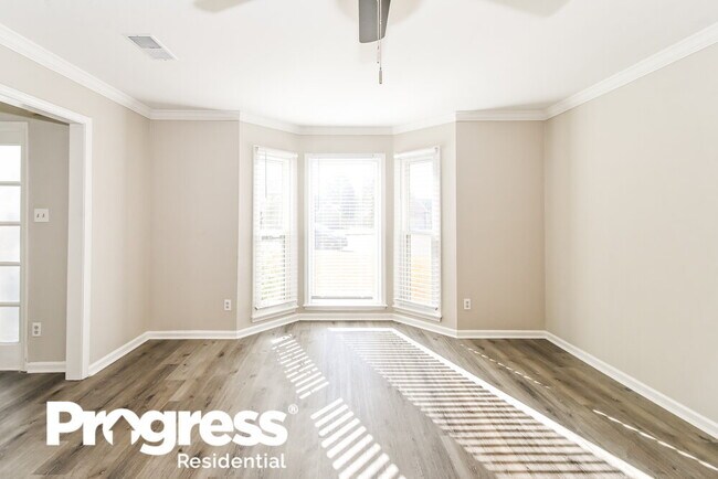 Foto del edificio - 8644 Sandy Hill Cove W