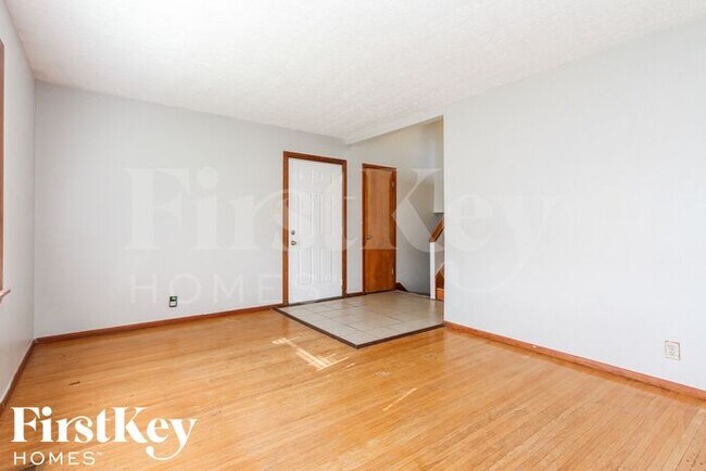 Foto del edificio - 1425 N Bolton Ave