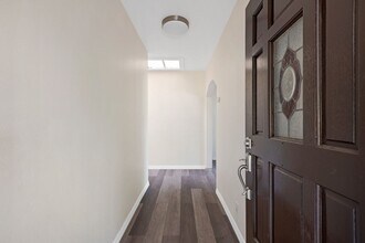 Building Photo - 5137 Chimineas Ave Building Photo - 5137 Chimineas Ave