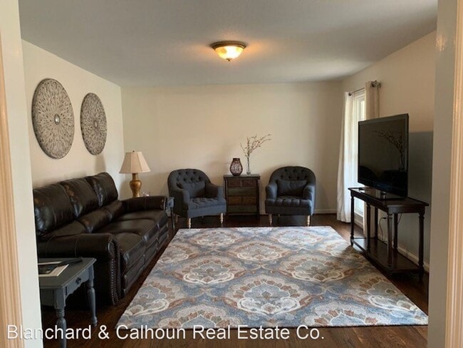 Foto del edificio - 4 br, 3 bath House - 2704 Bolling Rd