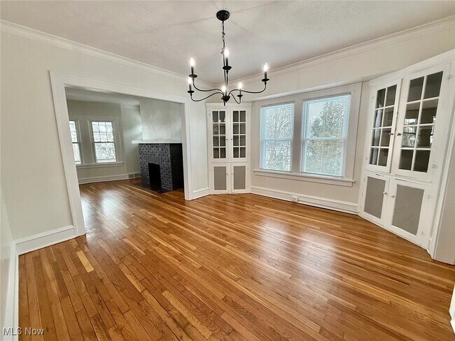 Foto del edificio - 1319 Lakewood Ave