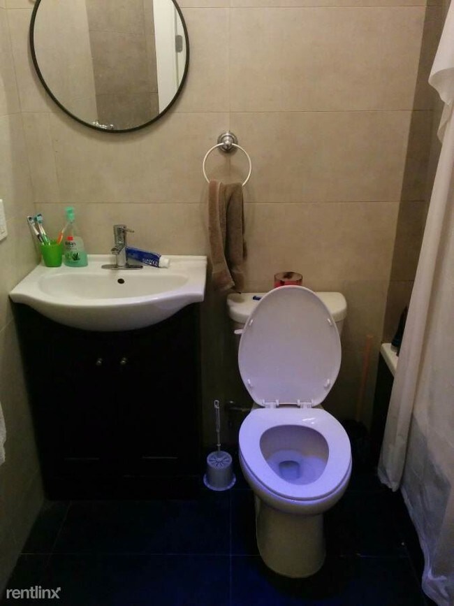 Foto del edificio - 271 Hull St