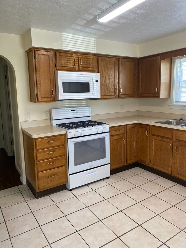 Foto del edificio - 422 Churchill Rd