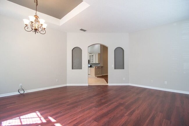 Building Photo - 1673 Cherry Ridge Dr