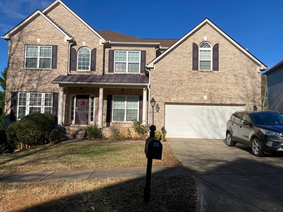 House frontage - 7693 Waterlace Dr
